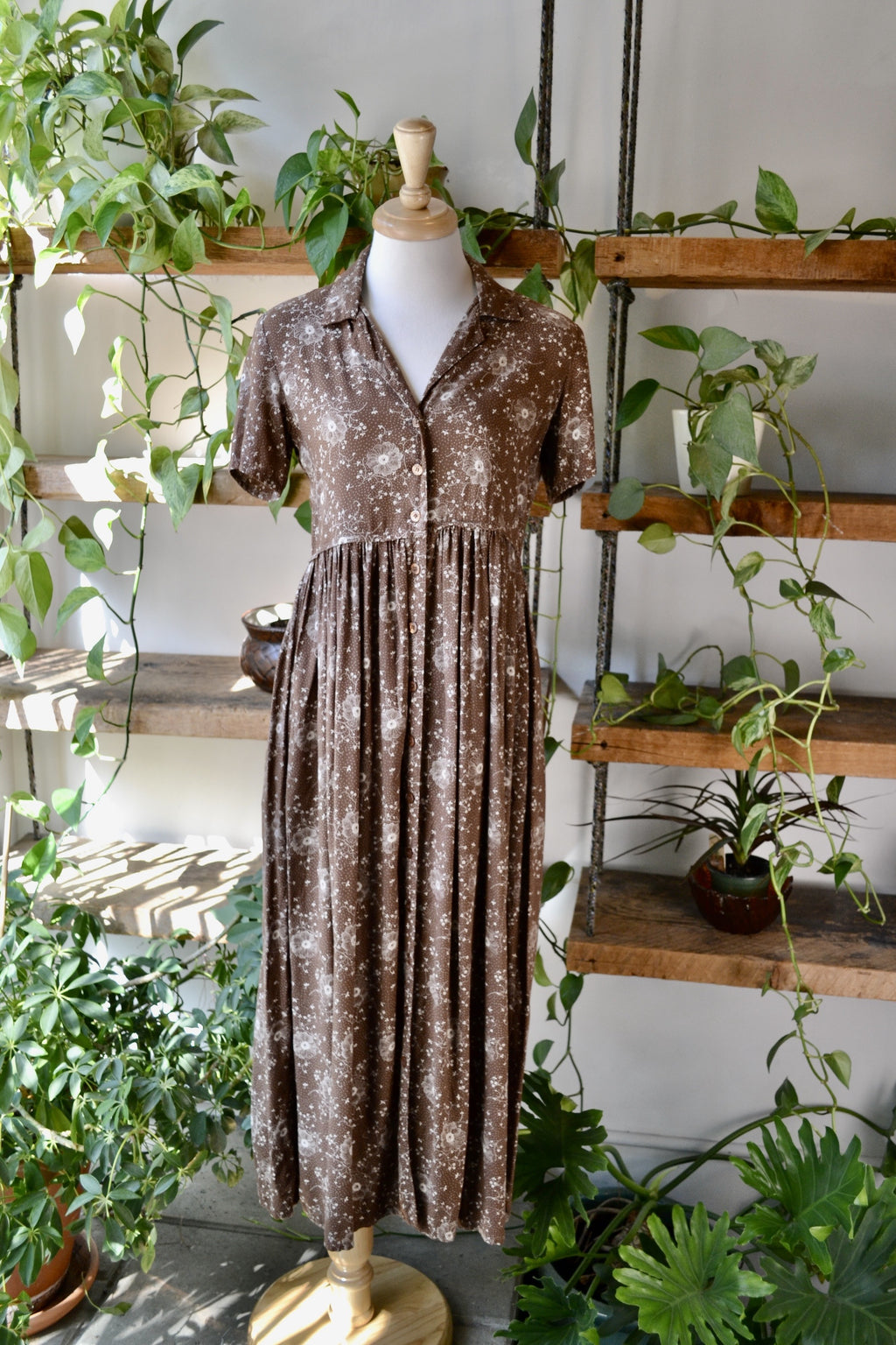 90s Floral Brown Shirt Dress