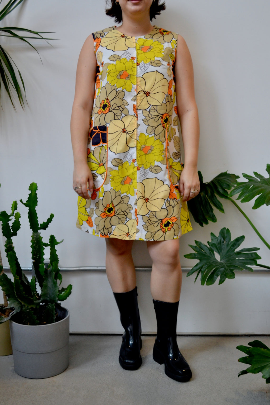 Mod Floral House Dress