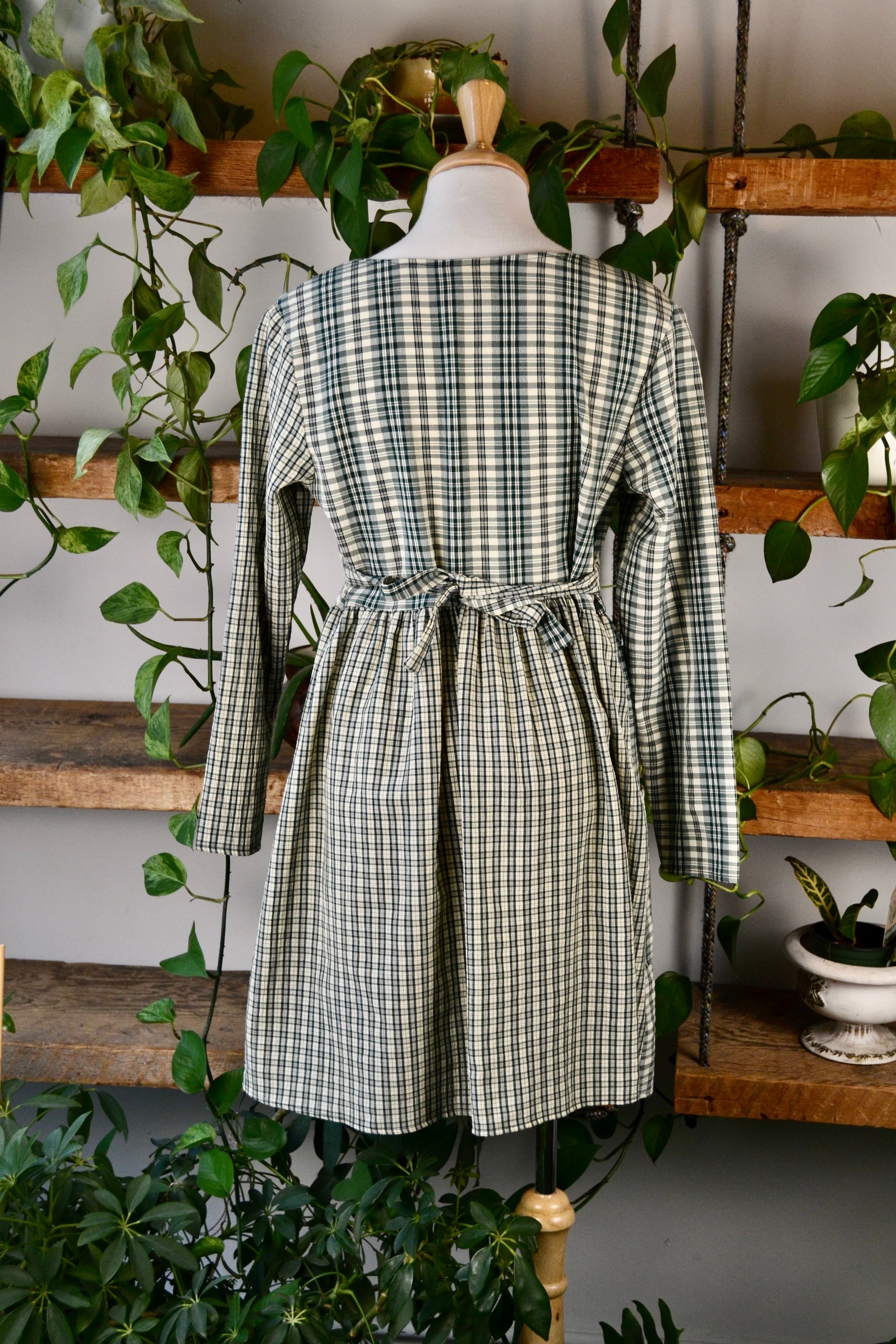 90s Green Plaid Baby Doll Dress Community Thrift and Vintage 90s Green Plaid Baby Doll Dress Community Thrift and Vintage