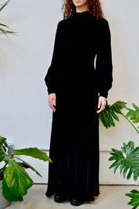 Vantablack Forties Velvet Gown