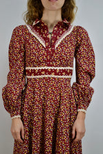 Burgundy Gunnie
