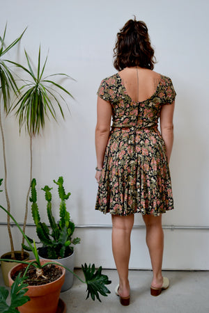 90s floral mini dress Small 90s Red & Black Floral Mini Party Dress Flying Apple Vintage