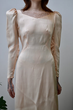 Vintage Peachy Satin Wedding Dress