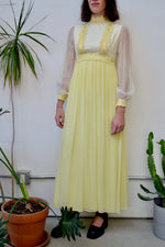 70s Butter & Cream Gown