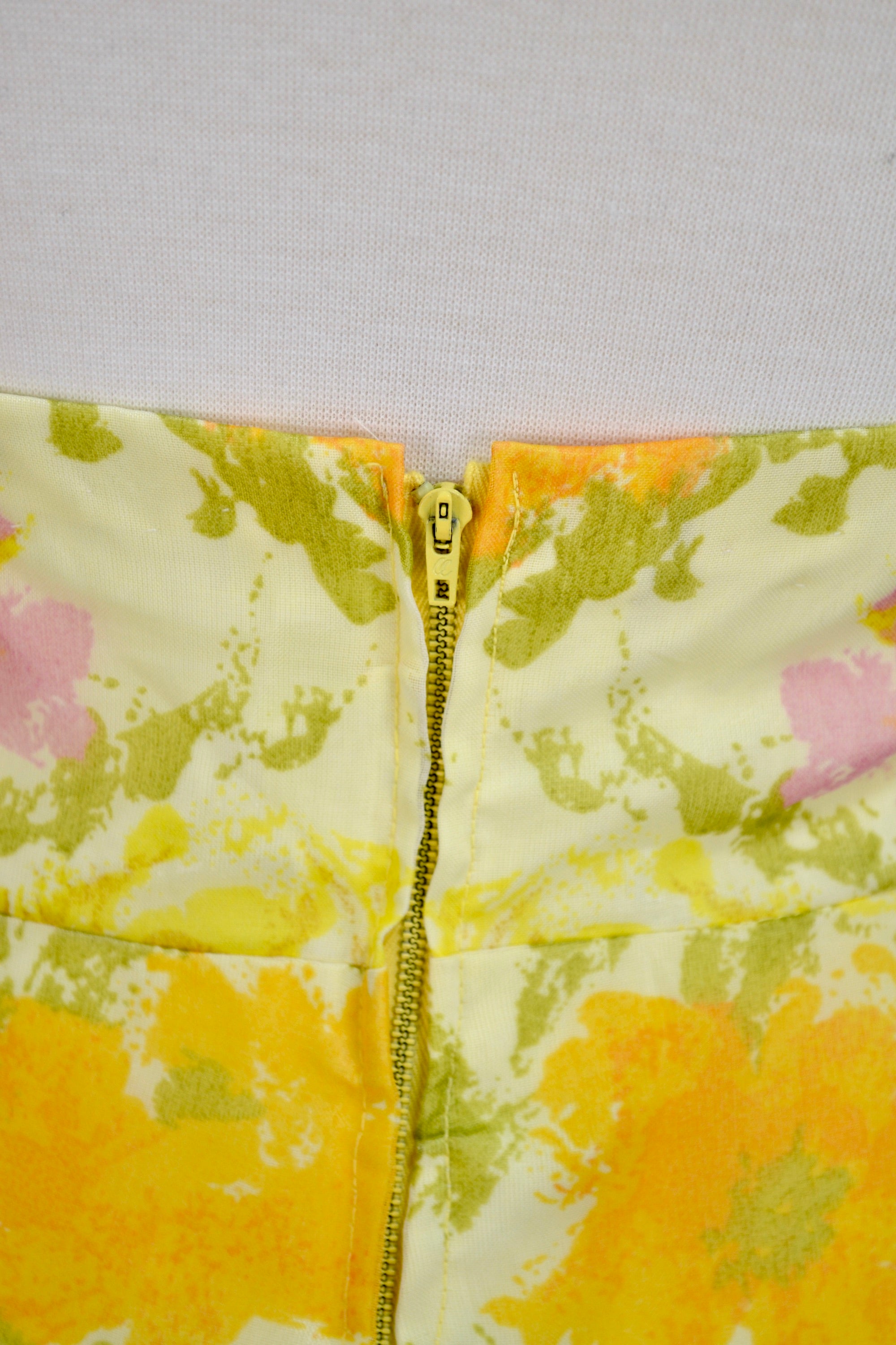 Vintage 60s Sunny Floral Halter Dress – Community Thrift and Vintage