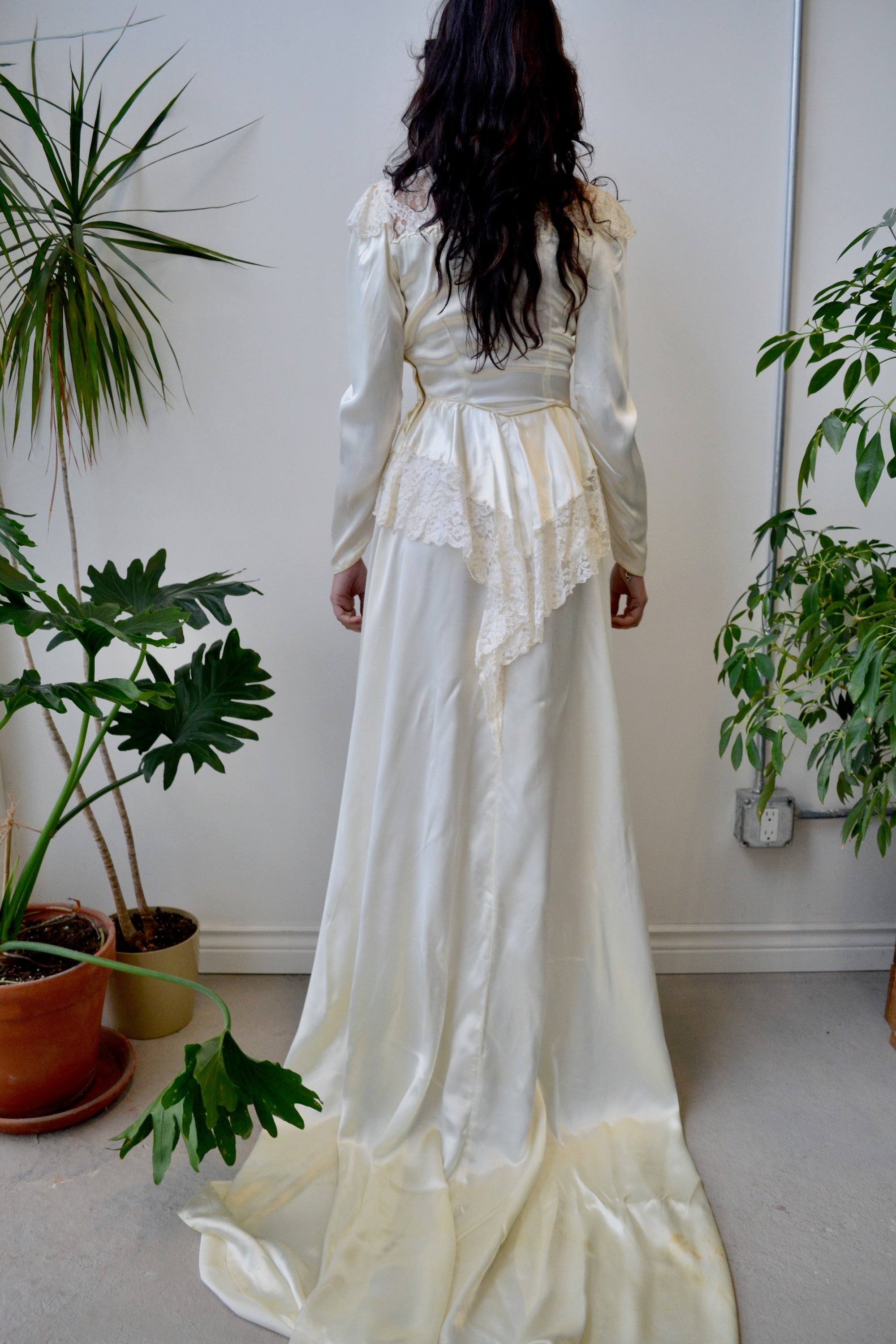 Ivory Liquid Satin Wedding Gown