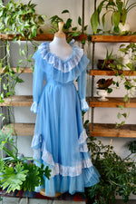 Little Bo Peep Goes Square Dancing