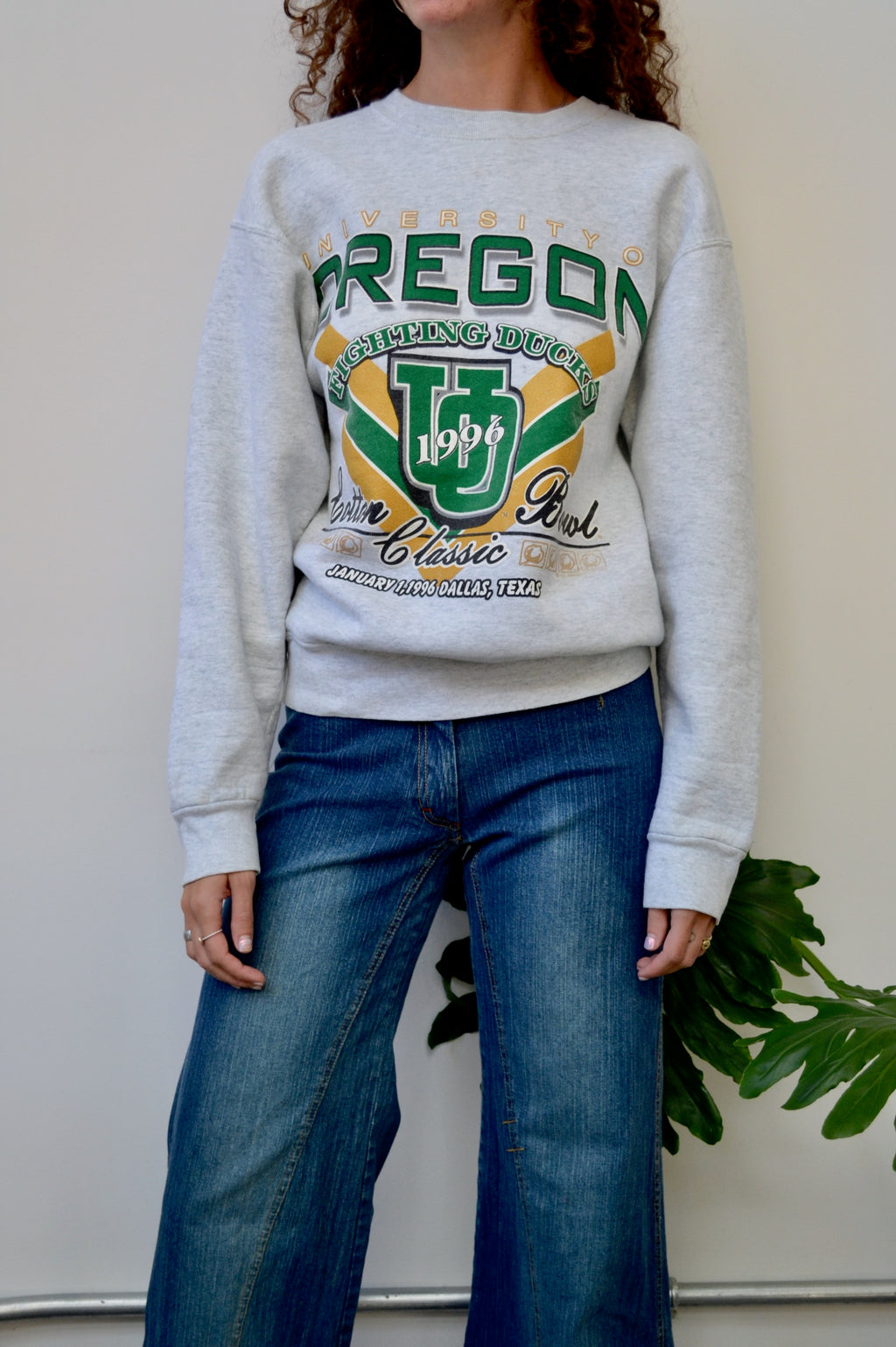 Early 90s Canucks Crewneck – Community Thrift and Vintage