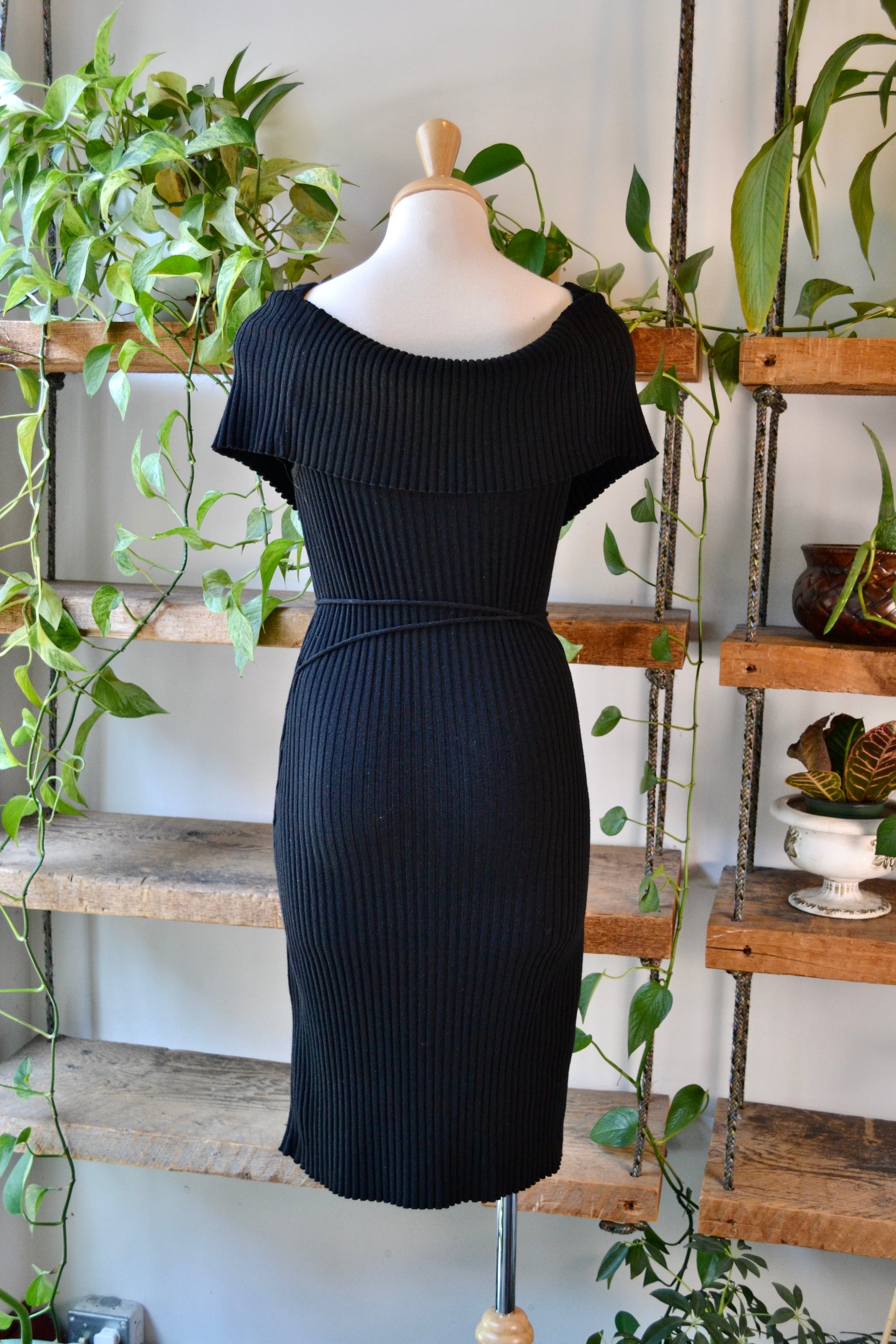 90s Le Chateau Ribbed Off The Shoulder Number