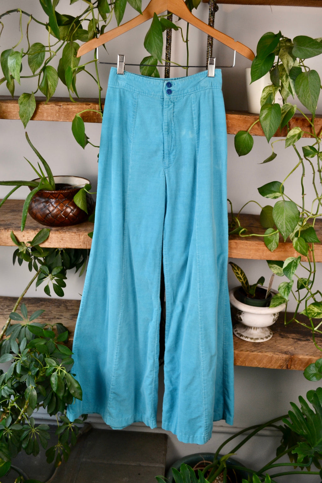 70 High Rise Ultra Wide Leg Aqua Cords