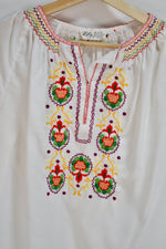Adorable Vintage Embroidered Peasant Blouse