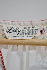 Adorable Vintage Embroidered Peasant Blouse