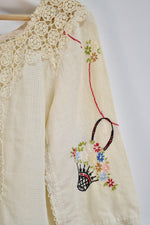 Vintage Bouquet Embroidered Crochet Lace Blouse