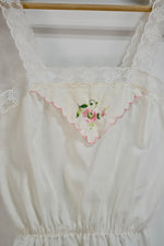 Adorable Vintage Doily Top