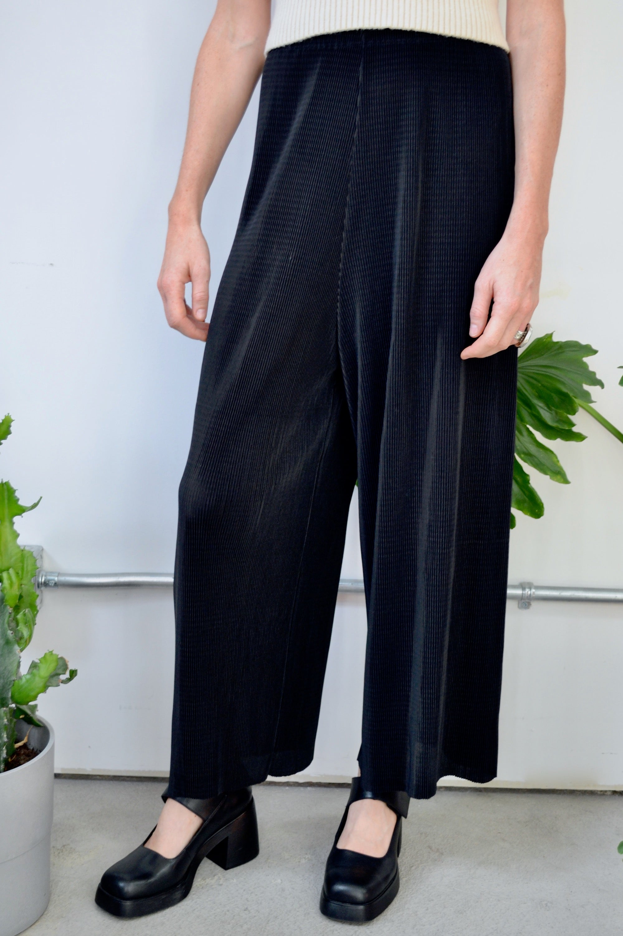 Pleated Wide Leg Trousers
