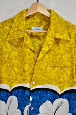 Vintage Hawaiian Button Up
