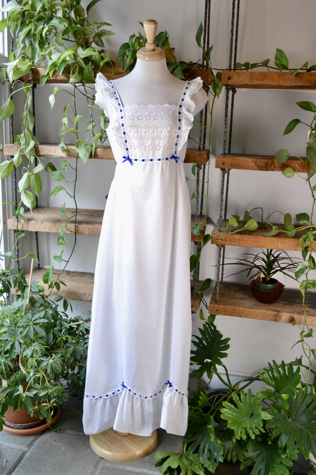 70s White Ruffle Maxi