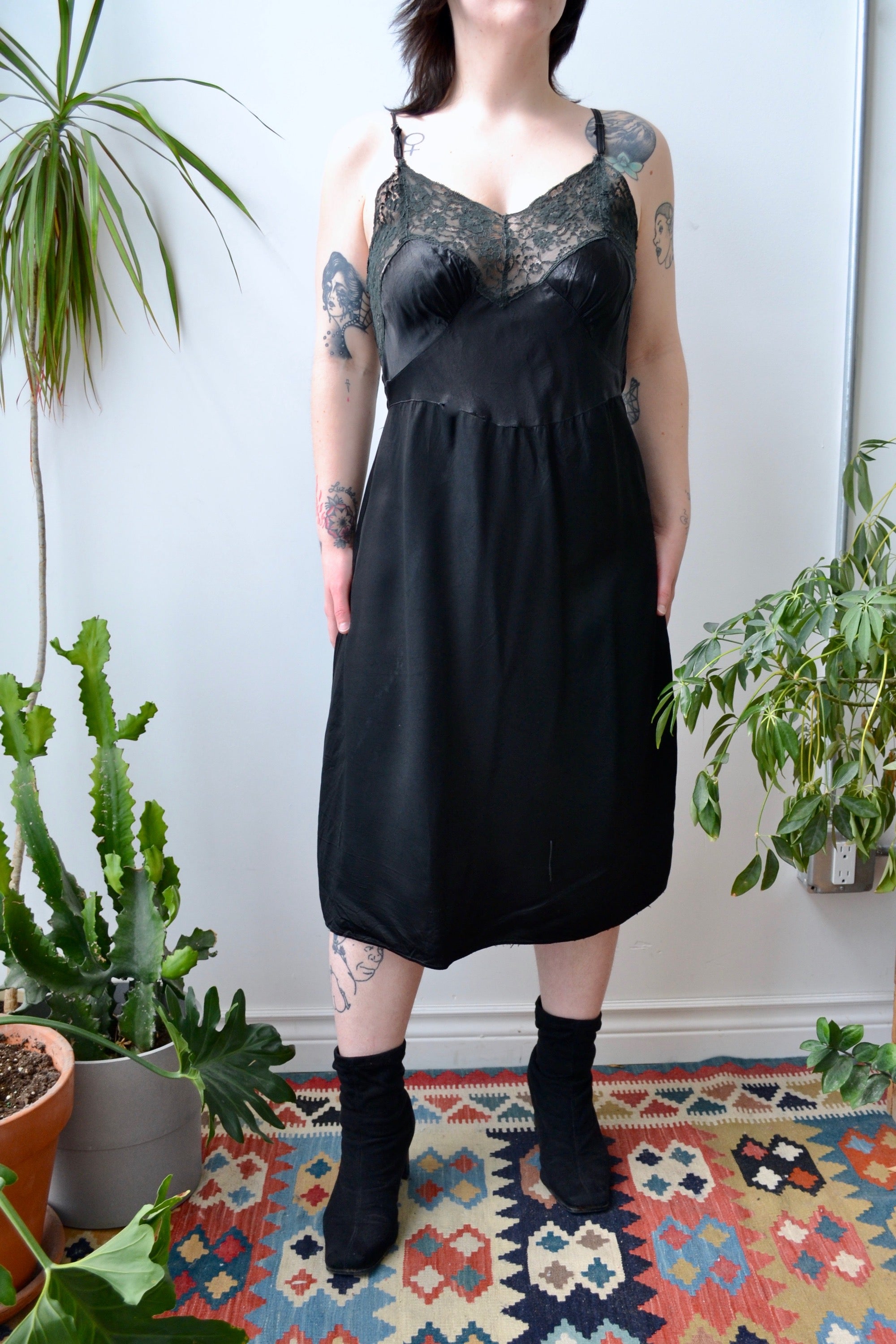 Vintage Black Slip