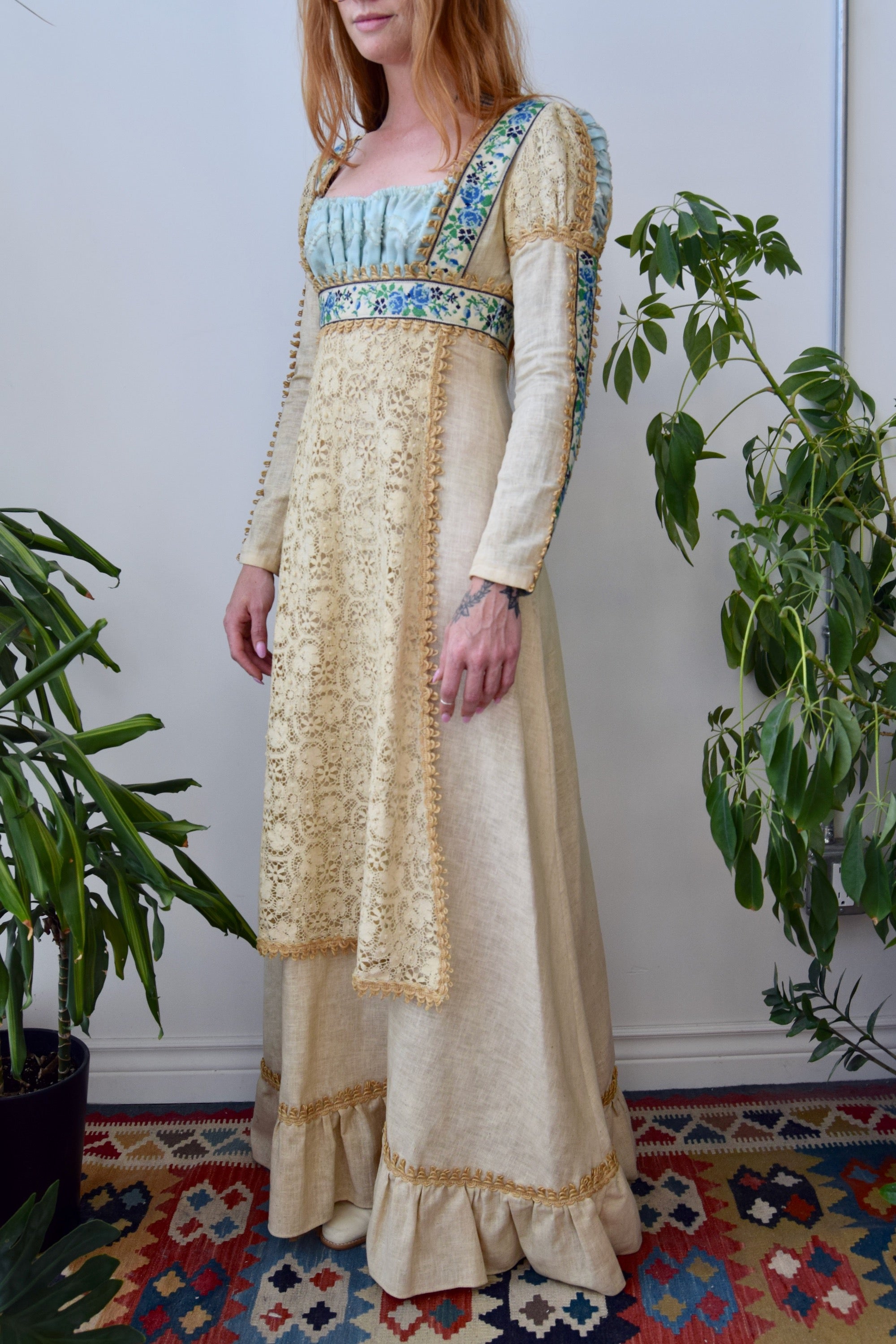 Black Label Gunne Medieval Gown Community Thrift and Vintage Black Label Gunne Medieval Gown Community Thrift and Vintage