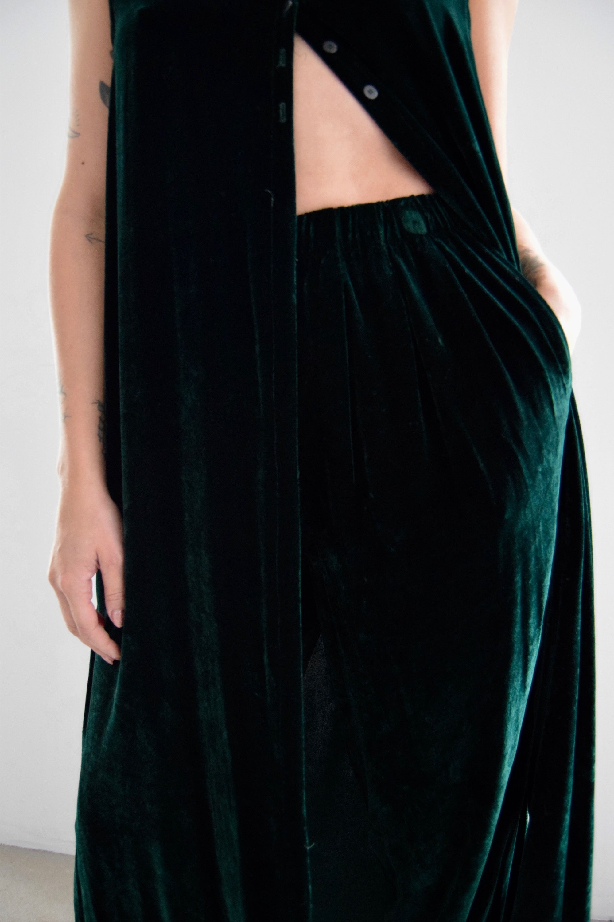 Eileen Fisher Emerald Green Velvet Two Piece Set Community Thrift and Vintage Eileen Fisher Emerald Green Velvet Two Piece Set Community Thrift and Vintage