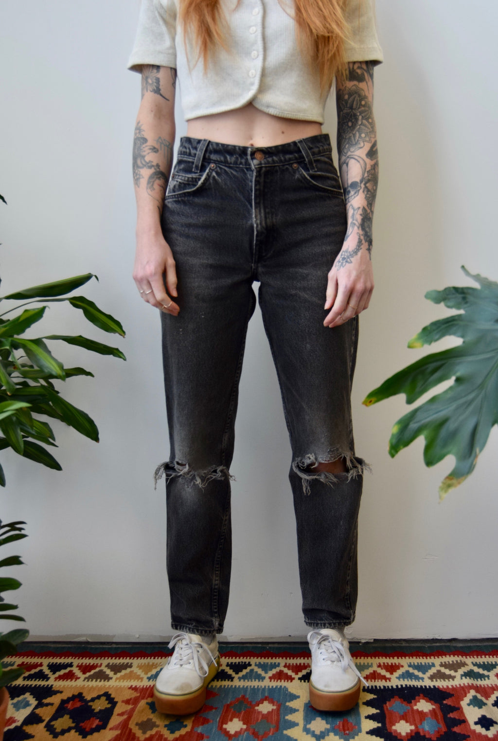 Perfectly Thrashed Levis 550 Jeans