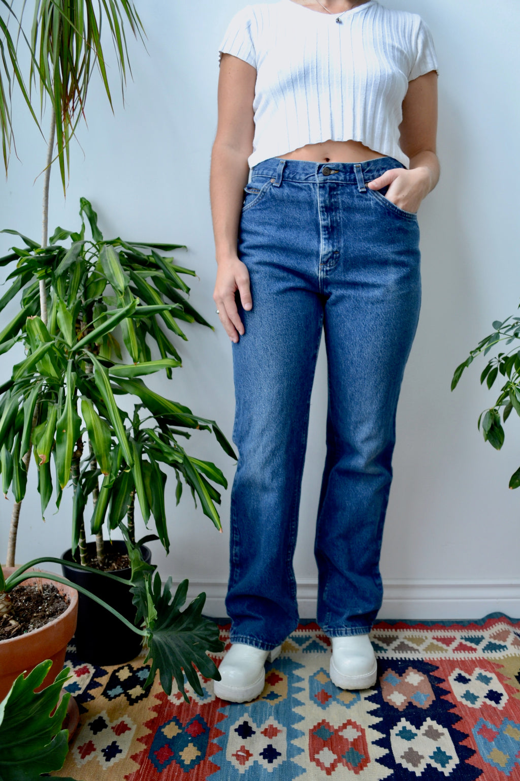 90s Mid Wash Lee Jeans