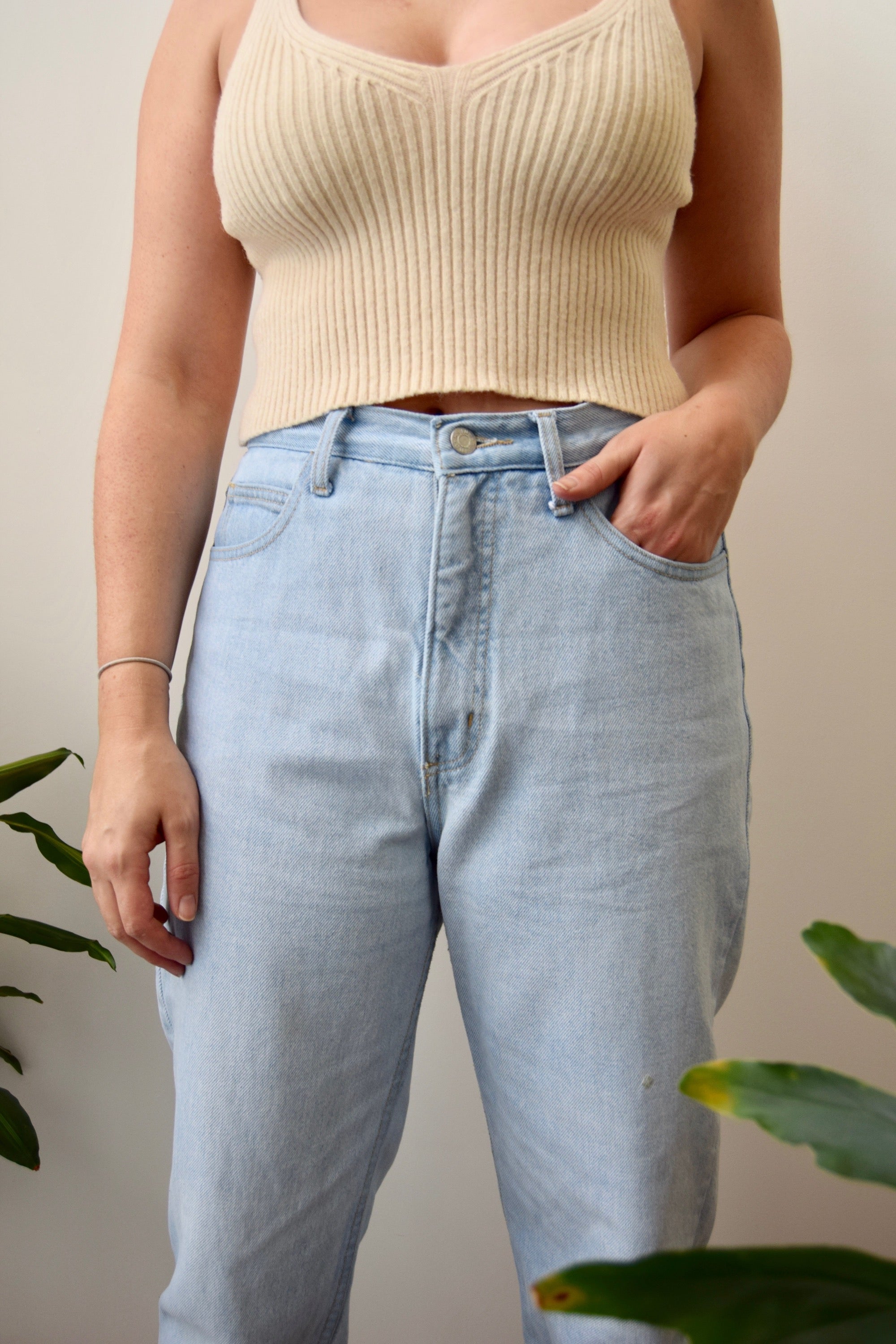 Nineties Light Wash Guess Jeans