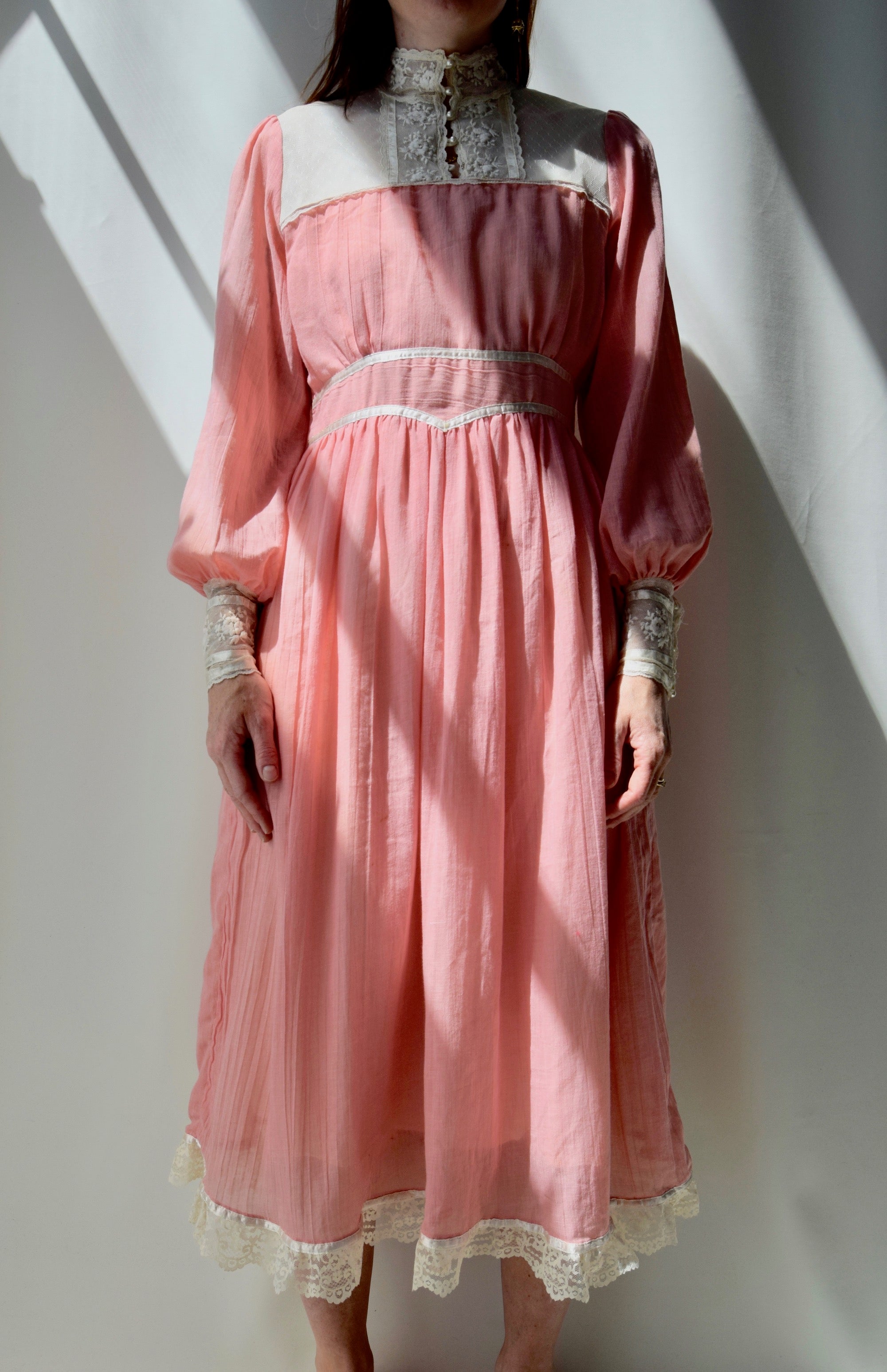 Millenial Pink Gunne Sax Dress