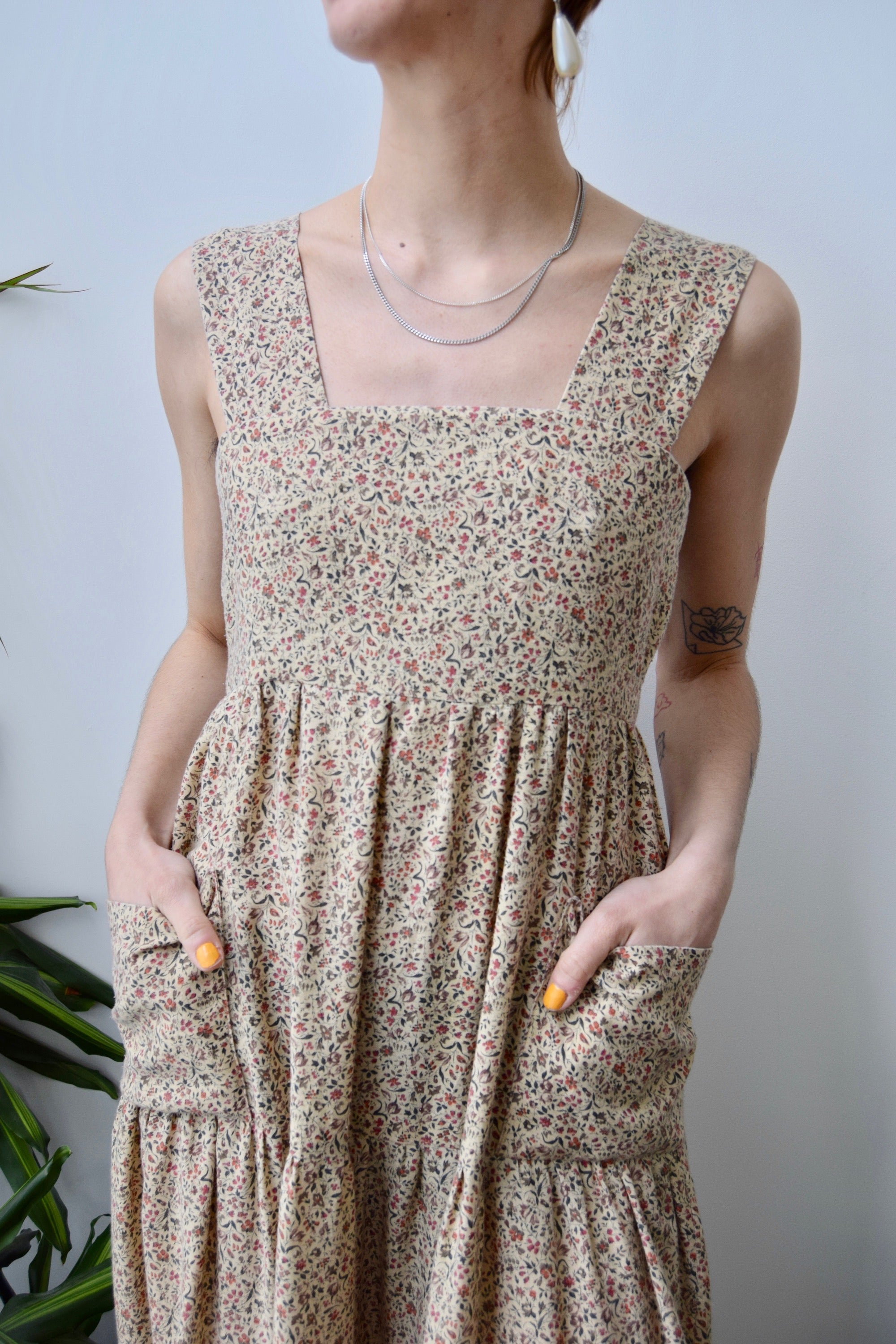 Ditsy Floral Seventies Pocket Dress