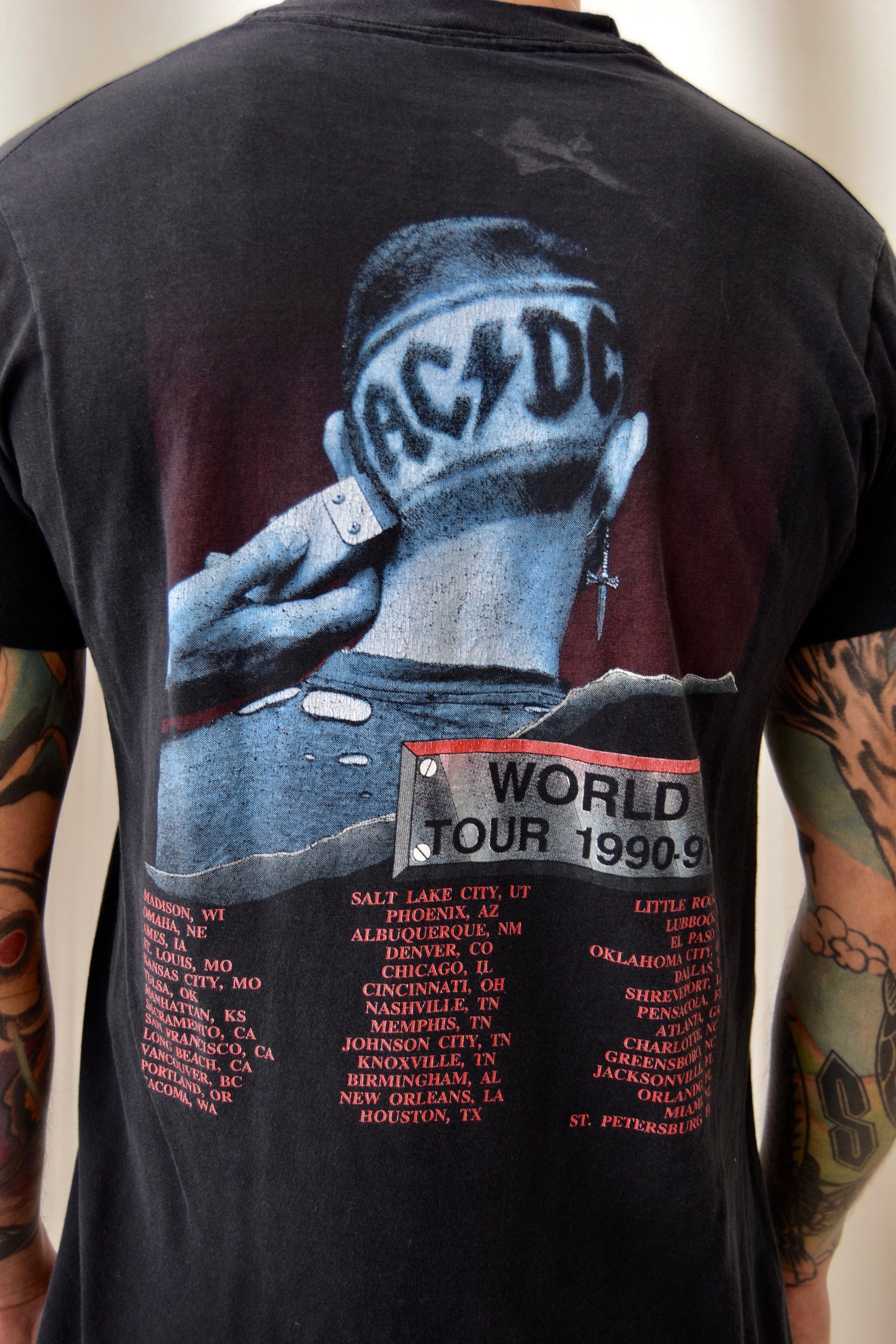 1990-1991 AC/DC "The Razors Edge" World Tour T-shirt