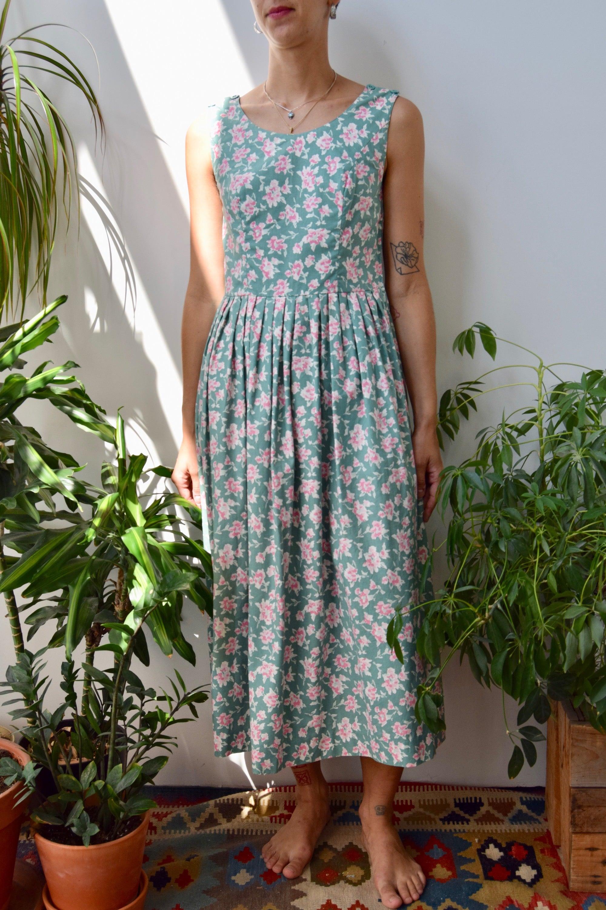 Laura Ashley Floral Summer Dress – Community Thrift and Vintage