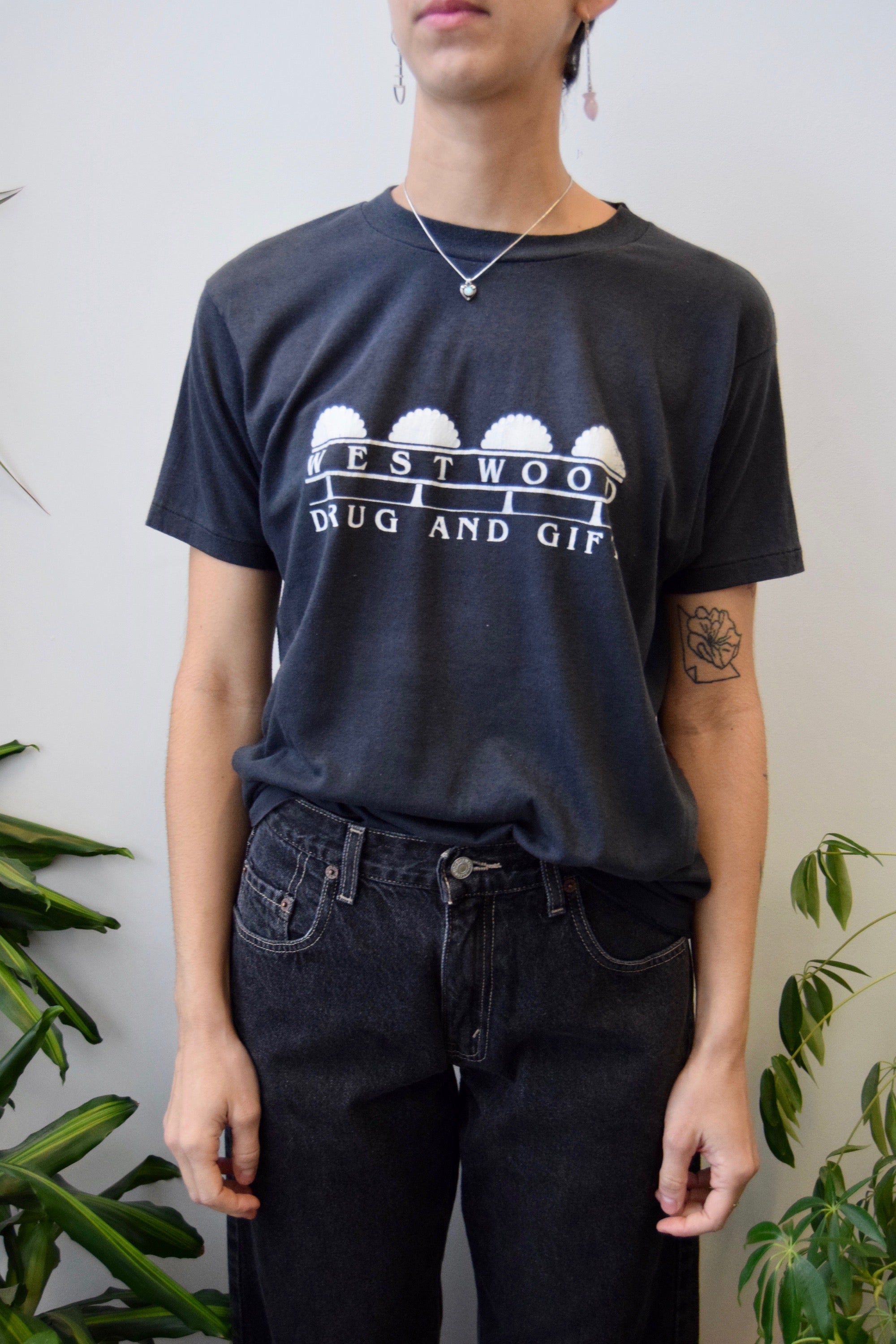 Drug and Gift T-Shirt