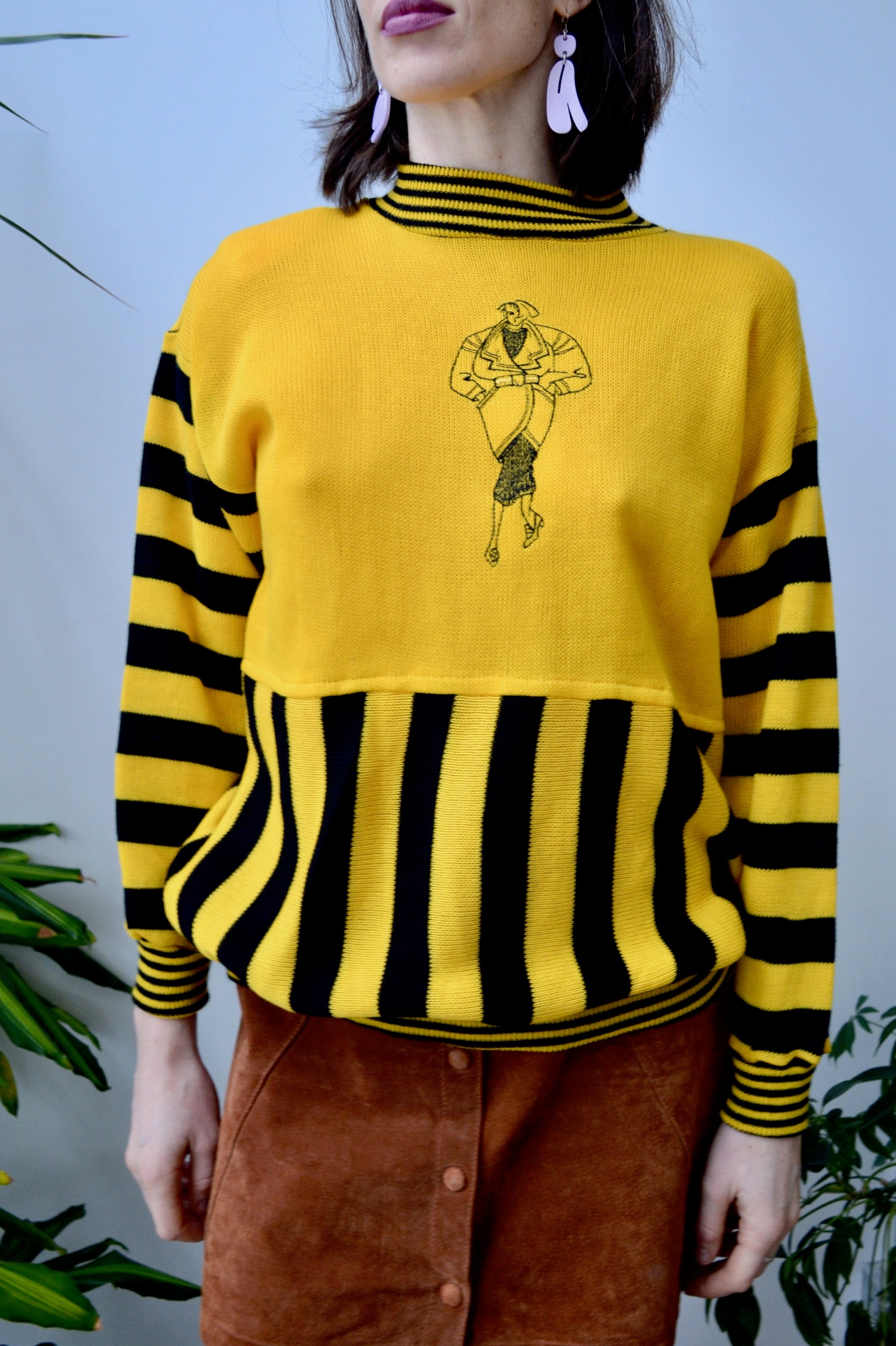 Fashion Bee Sweater