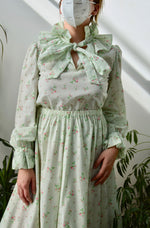 Vintage Mint Floral Ruffle Set