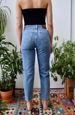 Classic Cropped Mom Jeans