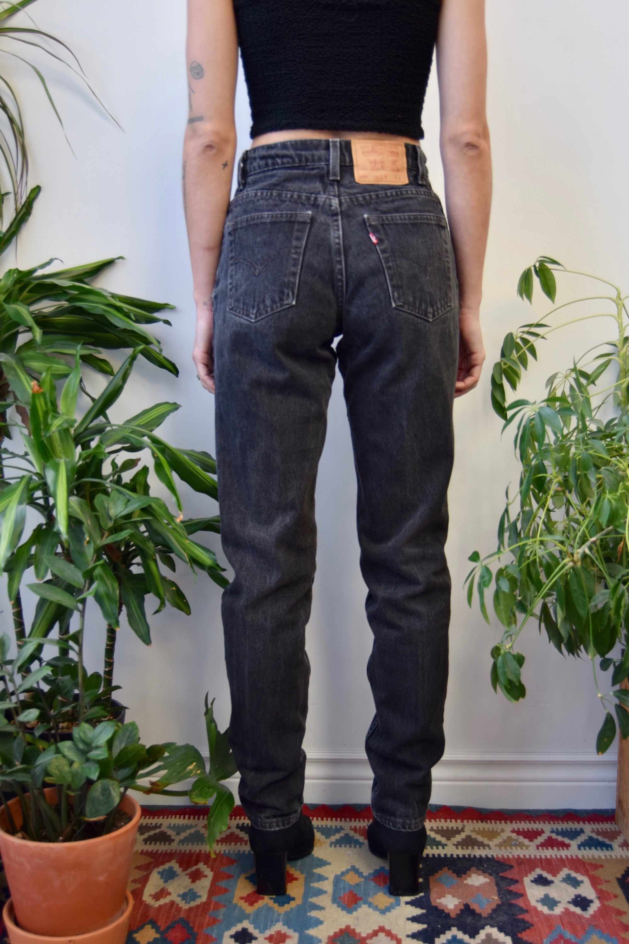 Black Levis 550's