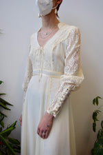 Cream Gunne Gown