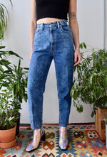 Stonewashed "Sasson" Tapered Jeans