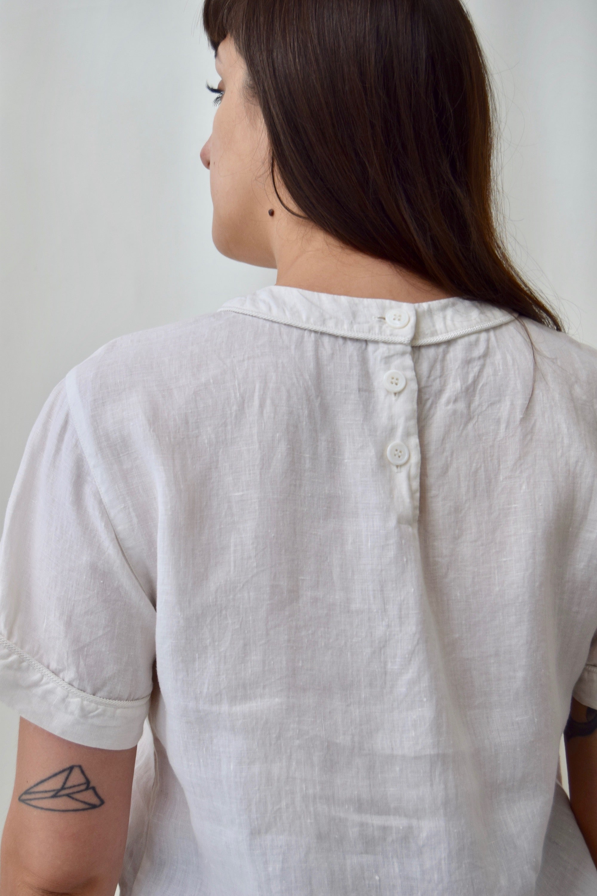 Linen Pocket Tee With Piped Trim