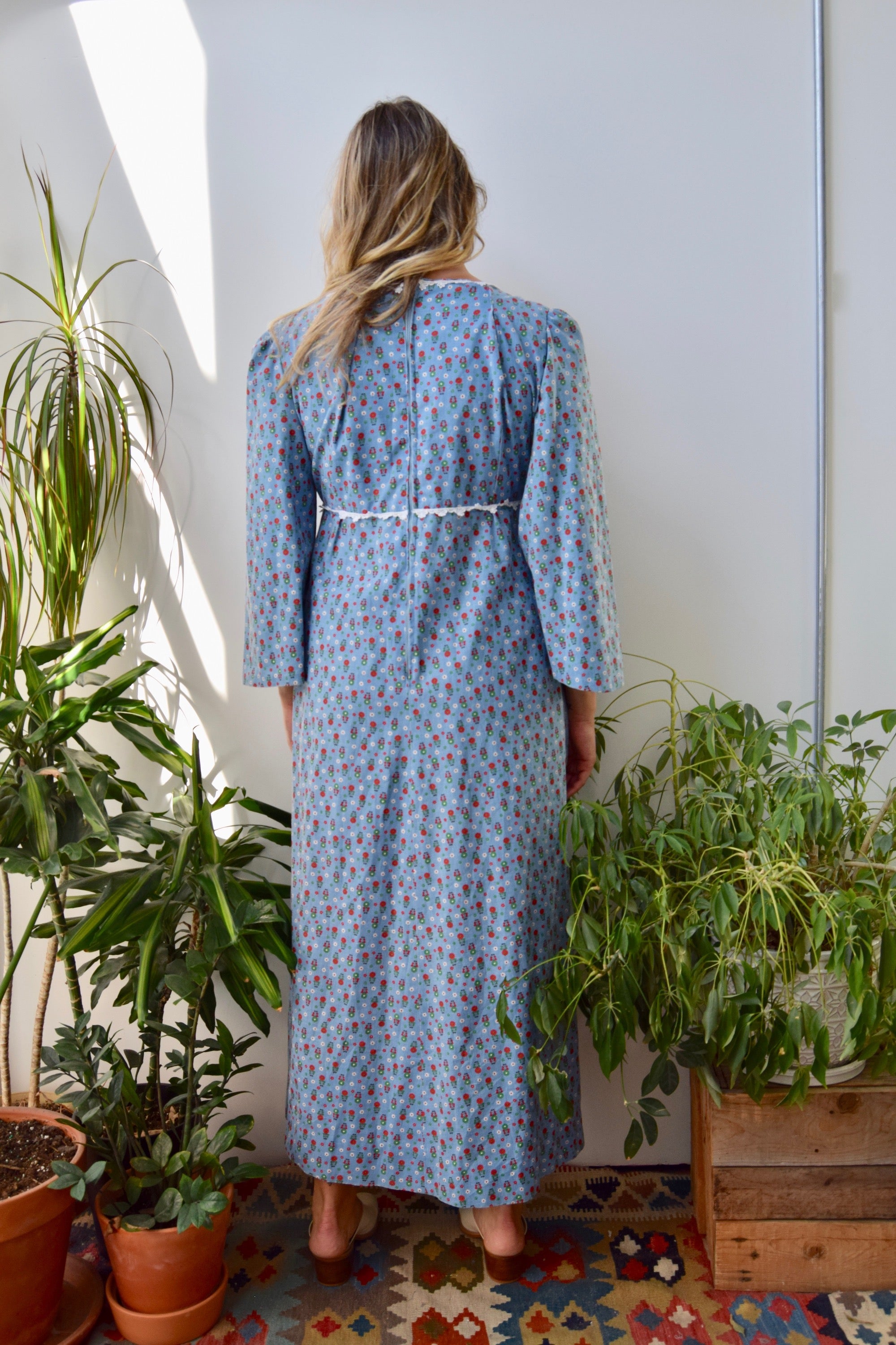 70s Blue Bell Sleeve Dress