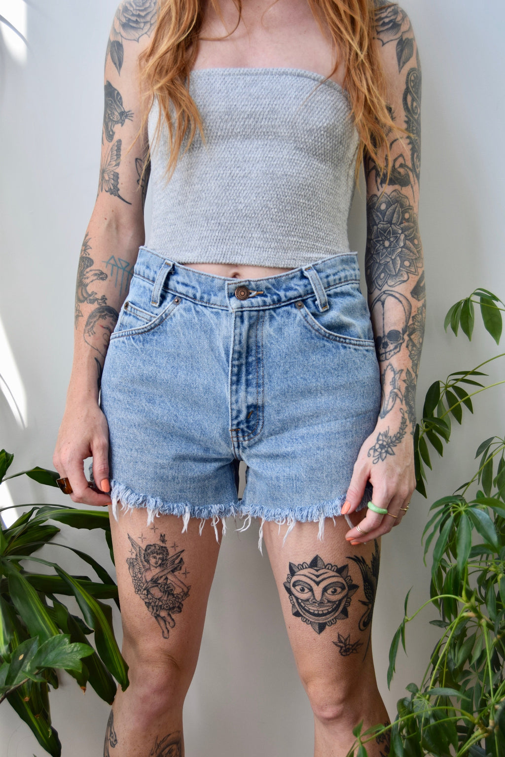 Levis Cut Off Shorts