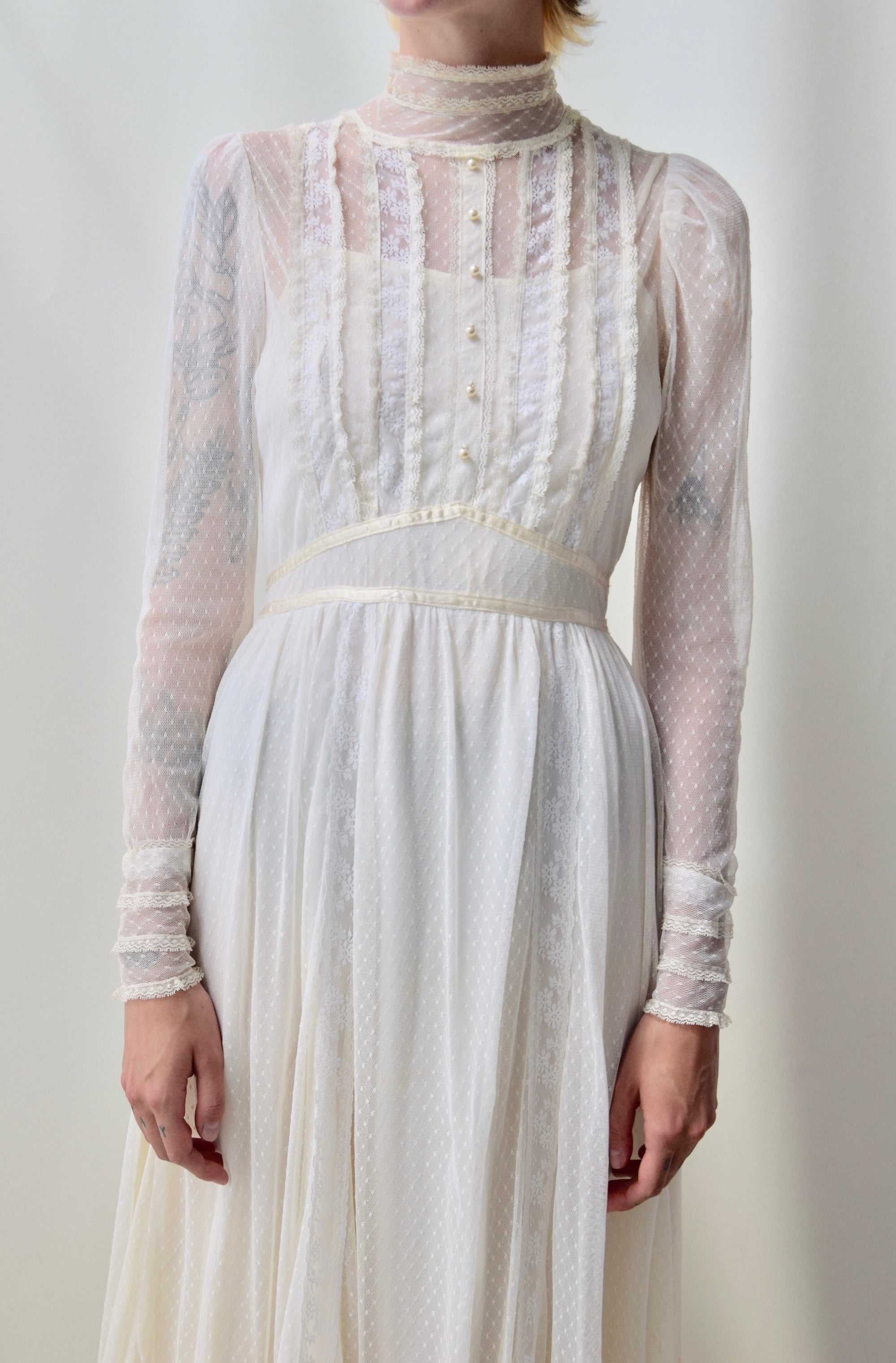 1970's Cream Lace Peasant Dress