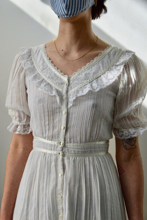 Gauzy Cotton "Gunne Sax" Prairie Dress