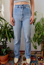 Seventies Light Wash Jeans