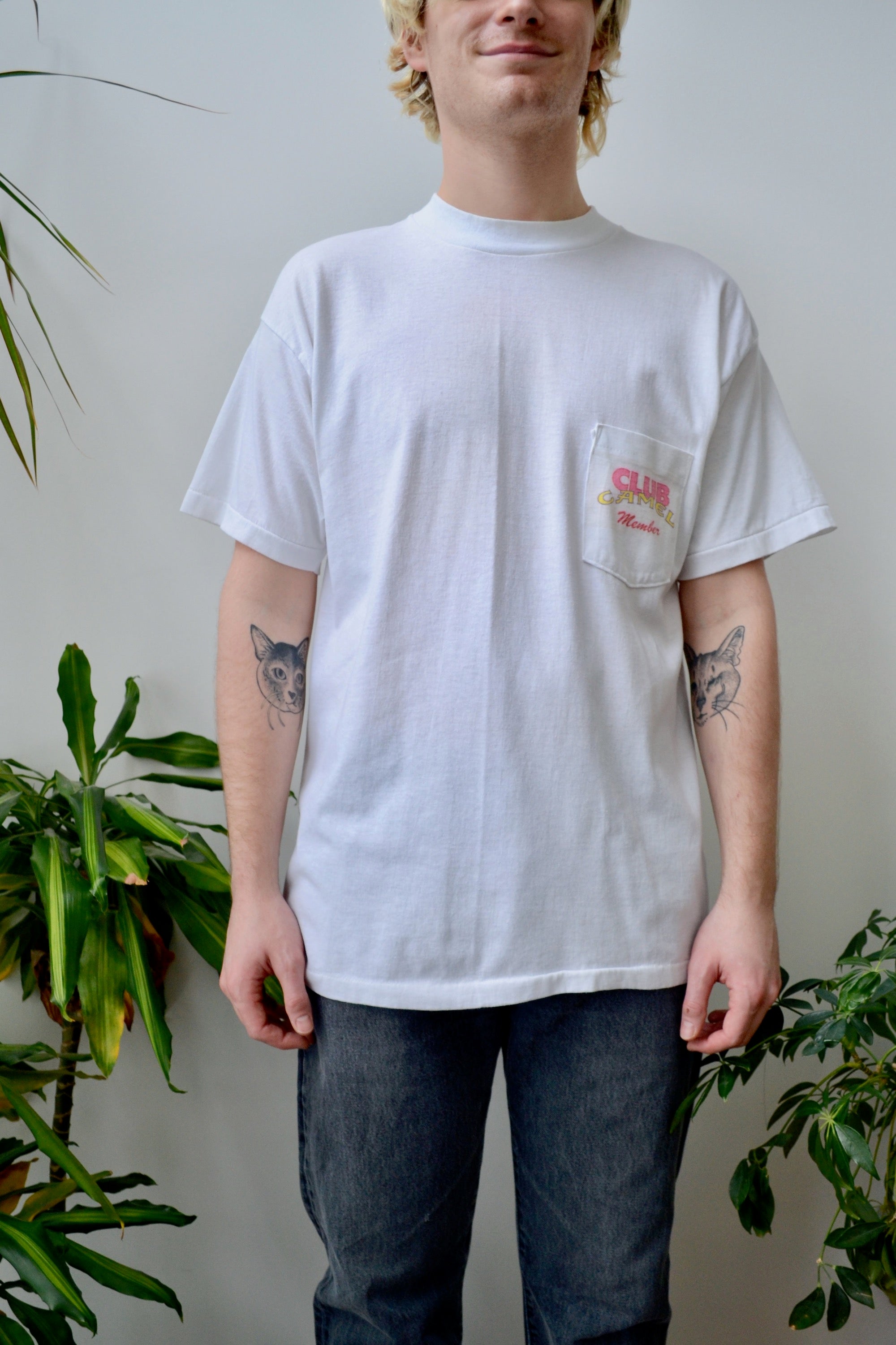 camel cigarettes pocket t shirt VTG 90s TOBACCO XL SINGLE STITCH PROMO 2 SIDED Standard fit with double Vintage Rare 1990s 90s Camel