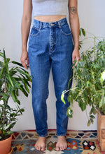 Bill Blass Mid Wash Mom Jeans