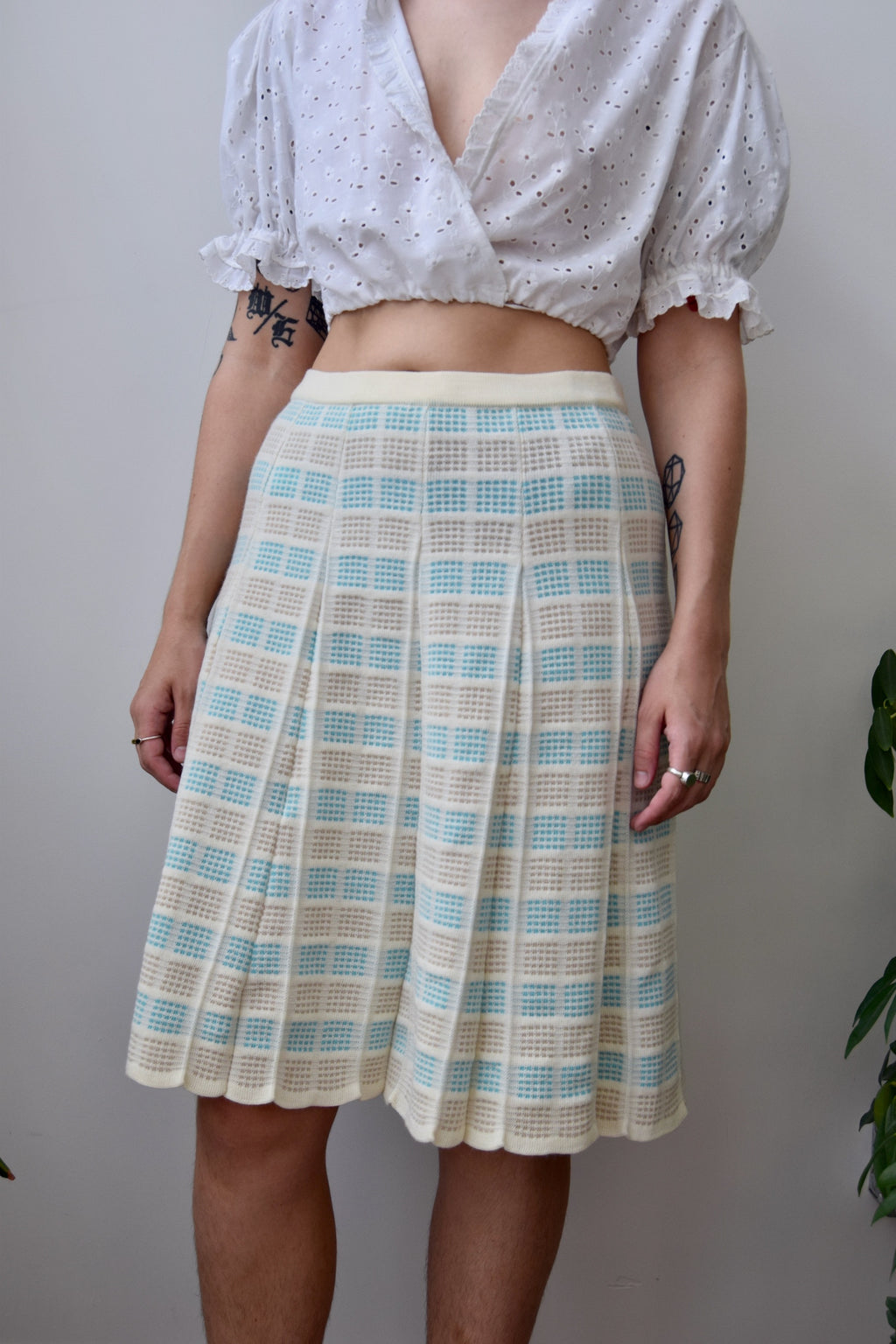 Pleated Knit Wool Skirt