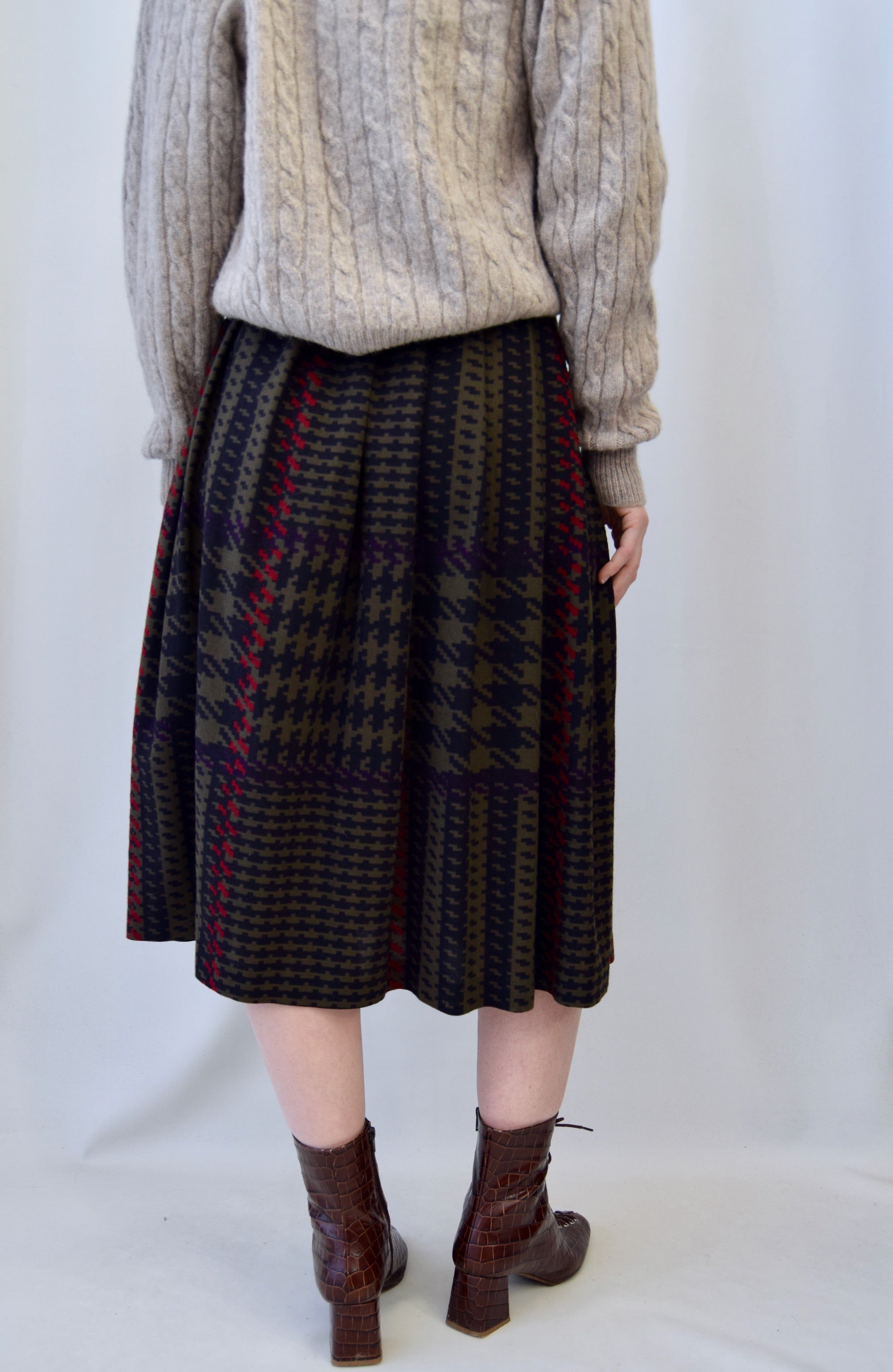 Eighties Pleated Houndstooth Wool Skirt