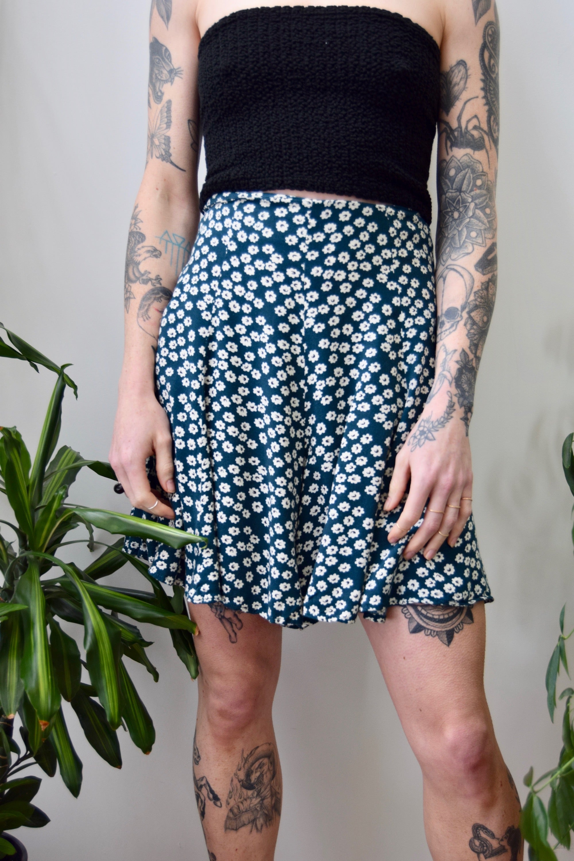 Nineties Forest Green Floral Shorts
