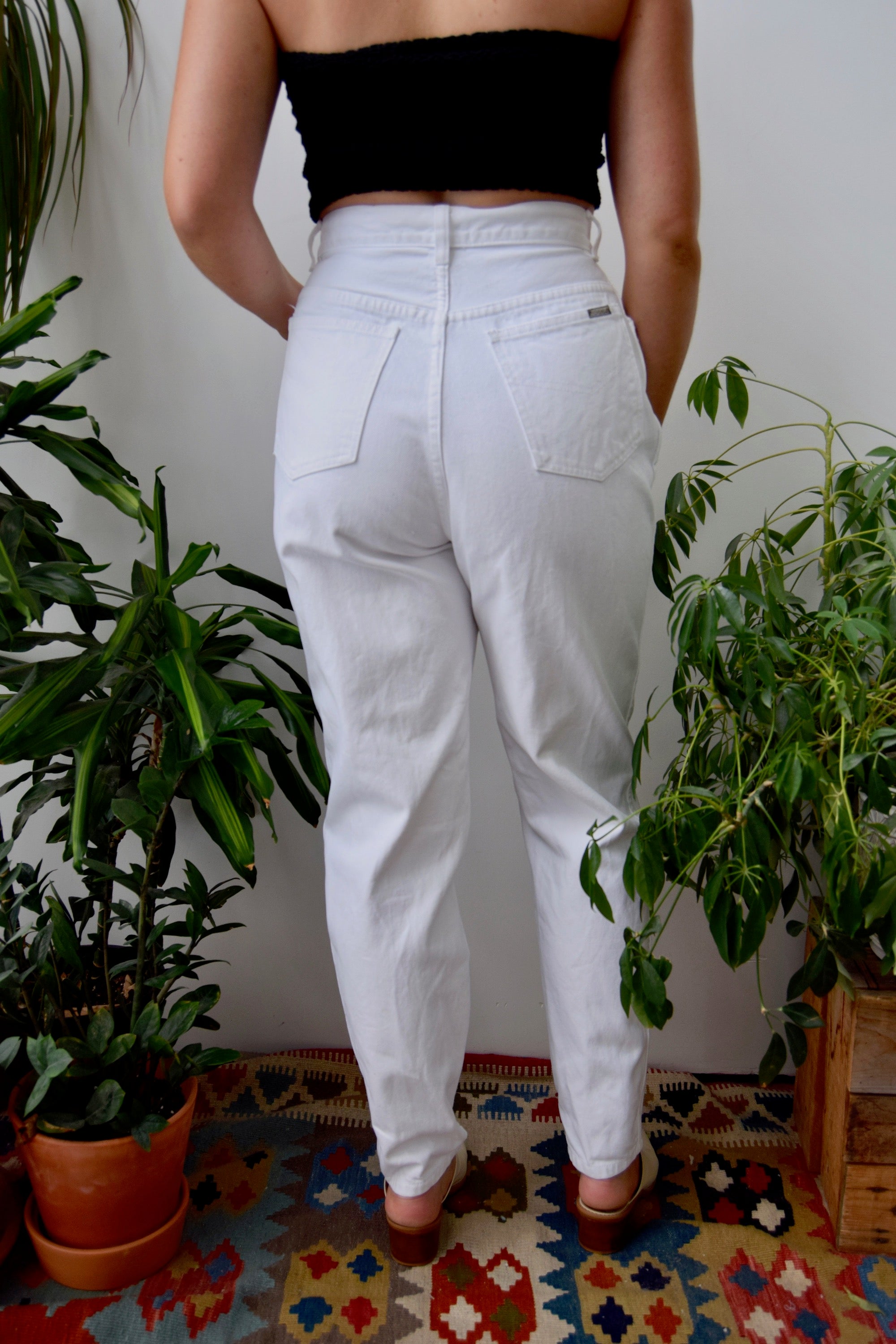 Jordache White Denim Mom Jeans – Community Thrift and Vintage